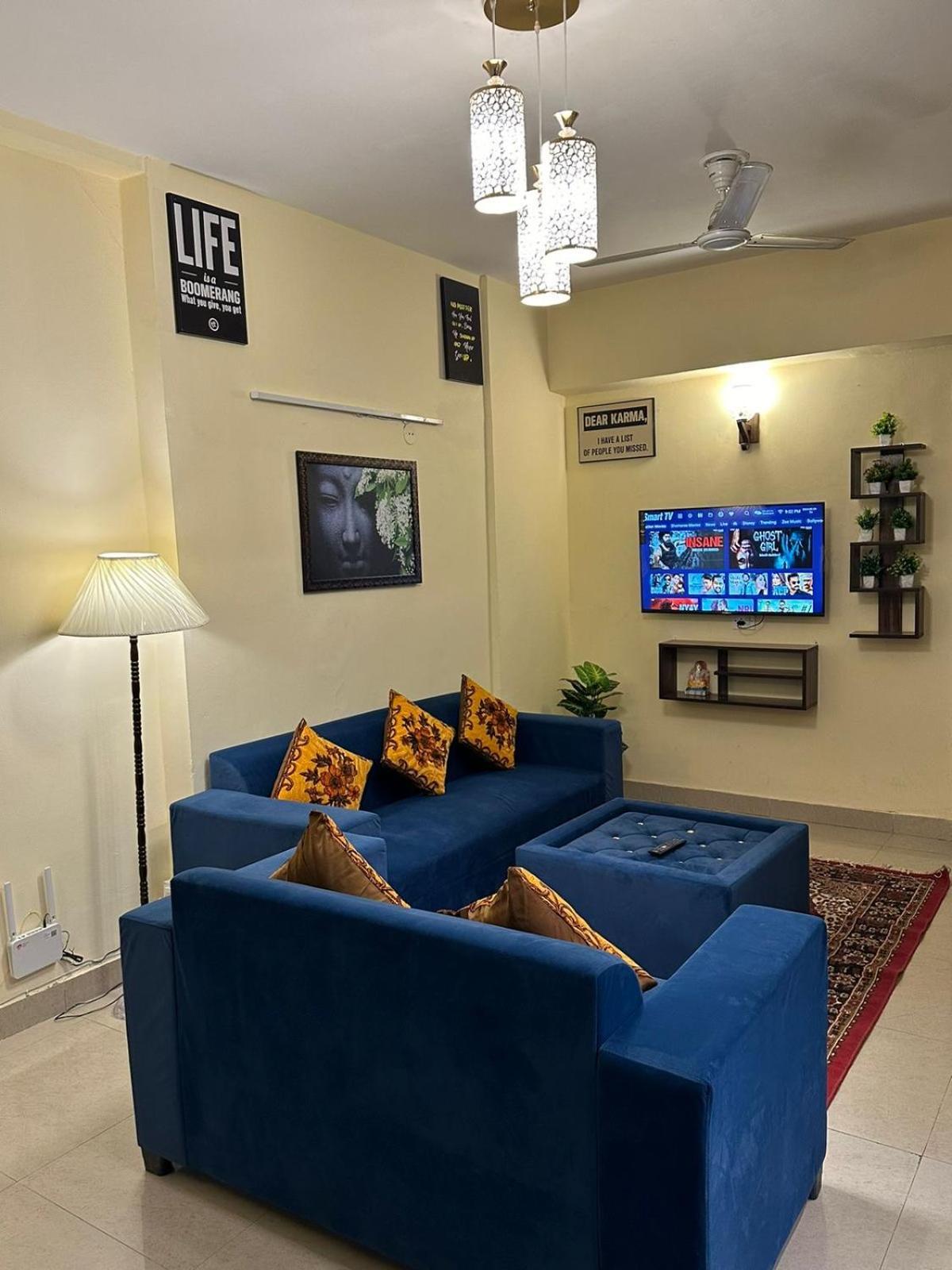 Appartamento Royal Ambience Ghaziabad Esterno foto