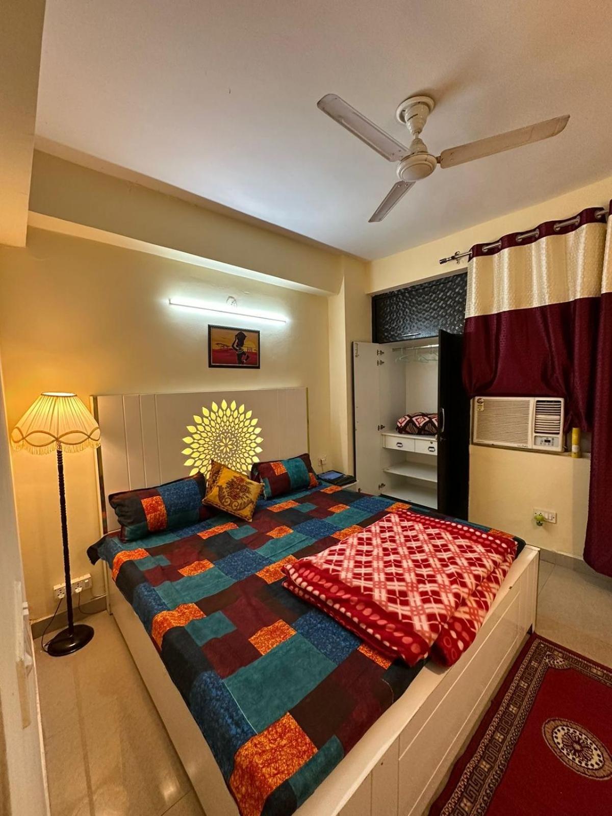 Appartamento Royal Ambience Ghaziabad Esterno foto