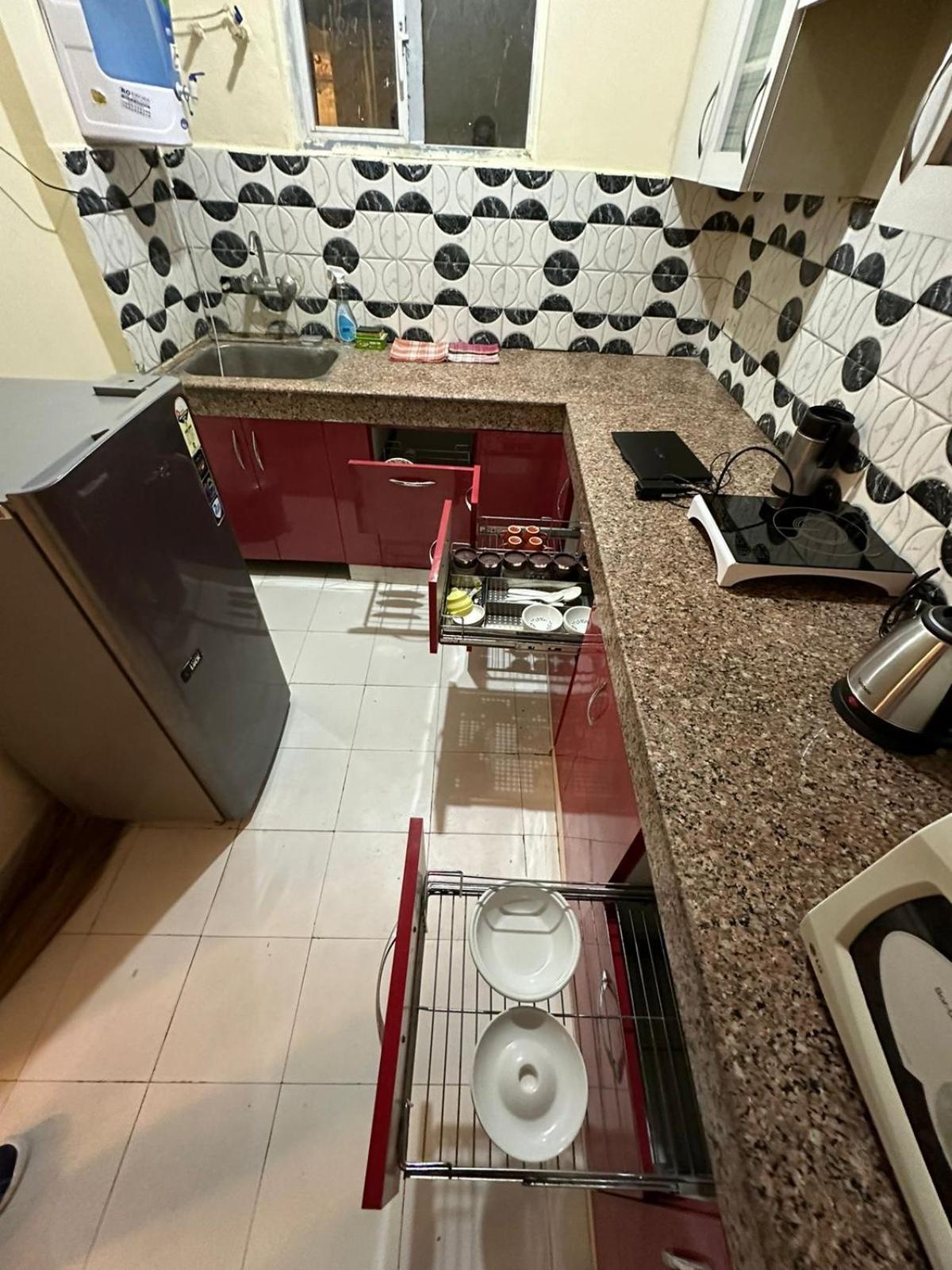 Appartamento Royal Ambience Ghaziabad Esterno foto